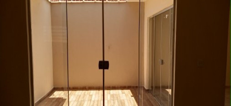 Imagem Casa com 3 Quartos para Alugar, 295 m² em Bauru Imagem Casa com 3 Quartos para Alugar, 295 m² em Bauru