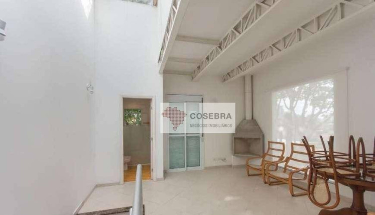 Imagem Sobrado com 4 Quartos à Venda, 258 m² em Moema - São Paulo Imagem Sobrado com 4 Quartos à Venda, 258 m² em Moema - São Paulo
