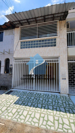 Casa com 2 Quartos à Venda,  em Aleixo - Manaus