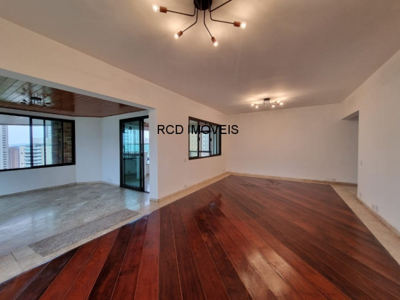 Apartamento com 4 Quartos à Venda, 236 m² em Vila Suzana - São Paulo