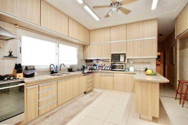 Imagem Casa com 6 Quartos à Venda, 1.047 m² em Alphaville - Santana De Parnaíba Imagem Casa com 6 Quartos à Venda, 1.047 m² em Alphaville - Santana De Parnaíba