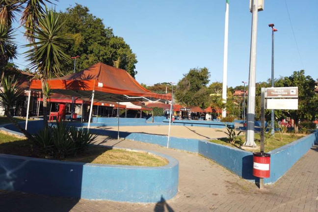 Imagem Terreno à Venda, 399 m² em Centro - Maricá Imagem Terreno à Venda, 399 m² em Centro - Maricá