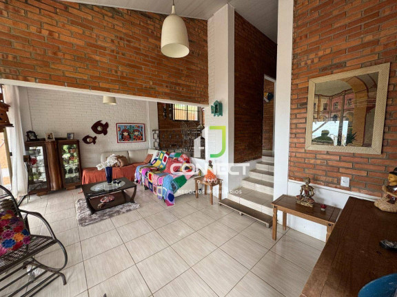 Imagem Casa com 5 Quartos à Venda, 270 m² em Fazenda - Itajaí