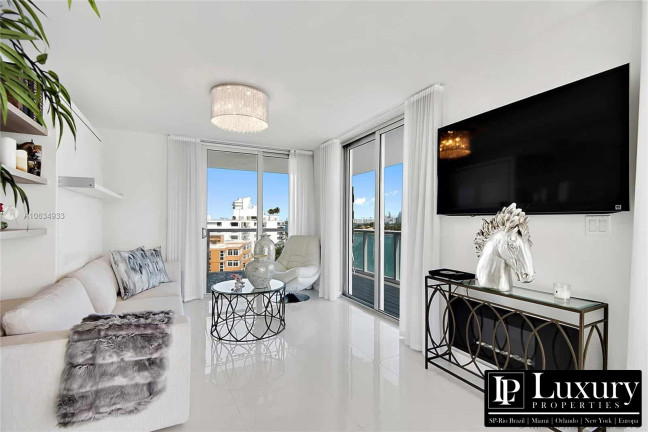 Imagem Apartamento com 2 Quartos à Venda, 109 m² em Bal Harbour - Bay Harbor Islands Imagem Apartamento com 2 Quartos à Venda, 109 m² em Bal Harbour - Bay Harbor Islands