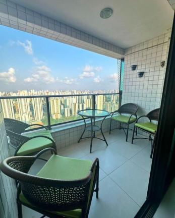Imagem Apartamento com 3 Quartos à Venda, 130 m² em Casa Amarela - Recife