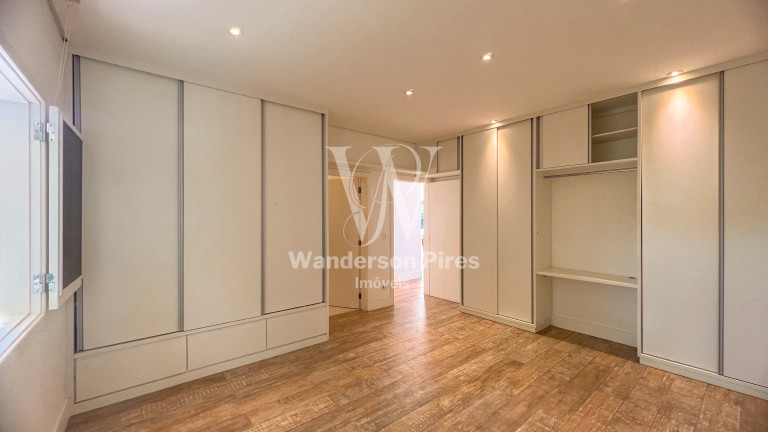 Imagem Casa com 3 Quartos à Venda, 523 m² em Vila Velha - Santana De Parnaíba
