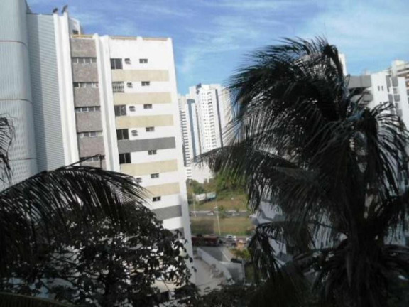 Imagem Apartamento com 3 Quartos à Venda, 115 m² em Candeal - Salvador