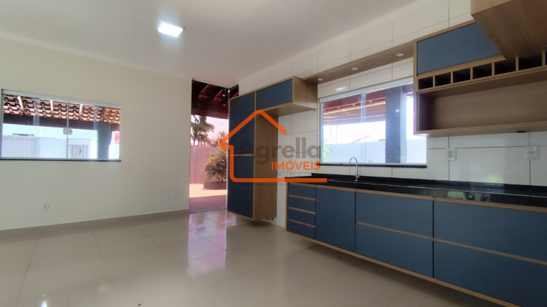 Imagem Casa com 3 Quartos à Venda, 152 m² em Jardim Regina - Mogi Mirim Imagem Casa com 3 Quartos à Venda, 152 m² em Jardim Regina - Mogi Mirim