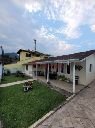 Casa com 3 Quartos à Venda, 290 m² em Indaiá - Caraguatatuba