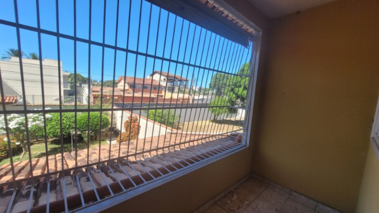 Imagem Casa com 3 Quartos à Venda, 250 m² em Das Laranjeiras - Serra Imagem Casa com 3 Quartos à Venda, 250 m² em Das Laranjeiras - Serra