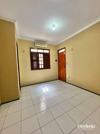 Imagem Casa com 5 Quartos à Venda, 134 m² em Sapiranga - Fortaleza Imagem Casa com 5 Quartos à Venda, 134 m² em Sapiranga - Fortaleza