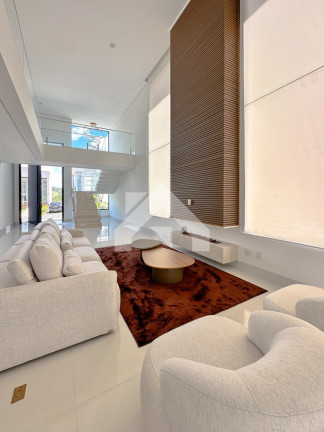 Imagem Casa de Condomínio com 4 Quartos à Venda, 386 m² em Tamboré - Santana De Parnaíba Imagem Casa de Condomínio com 4 Quartos à Venda, 386 m² em Tamboré - Santana De Parnaíba