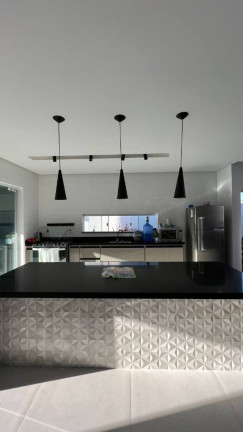 Imagem Casa com 4 Quartos à Venda, 280 m² em Centro - Barra Dos Coqueiros Imagem Casa com 4 Quartos à Venda, 280 m² em Centro - Barra Dos Coqueiros