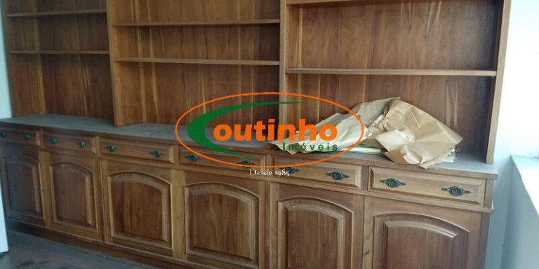 Imagem Apartamento com 4 Quartos à Venda, 125 m² em Tijuca - Rio De Janeiro Imagem Apartamento com 4 Quartos à Venda, 125 m² em Tijuca - Rio De Janeiro