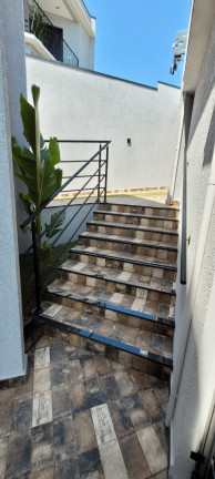 Imagem Sobrado com 4 Quartos à Venda, 200 m² em Villas Do Jaguari - Santana De Parnaíba