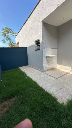 Imagem Casa com 2 Quartos à Venda, 125 m² em Savoy - Itanhaém