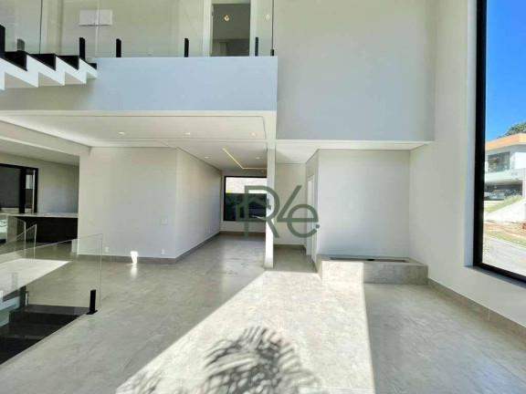 Imagem Casa com 4 Quartos à Venda, 393 m² em Granja Viana - Vintage - Embu Das Artes Imagem Casa com 4 Quartos à Venda, 393 m² em Granja Viana - Vintage - Embu Das Artes