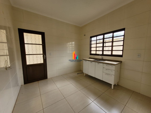 Imagem Casa com 2 Quartos à Venda, 62 m² em Córrego Dos Peixes - Batatais