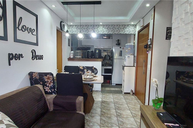 Imagem Imóvel com 3 Quartos à Venda, em Jardim Santa Terezinha - São Paulo Imagem Imóvel com 3 Quartos à Venda, em Jardim Santa Terezinha - São Paulo