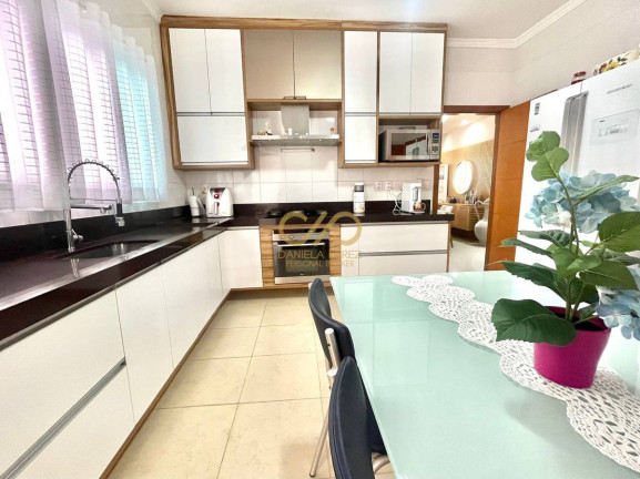 Imagem Casa com 3 Quartos à Venda, 360 m² em Canto Do Forte - Praia Grande Imagem Casa com 3 Quartos à Venda, 360 m² em Canto Do Forte - Praia Grande
