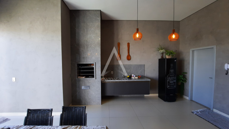 Imagem Casa com 2 Quartos à Venda, 337 m² em Jardim Das Itaúbas - Sinop