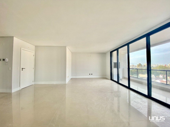 Imagem Apartamento com 3 Quartos à Venda, 265 m² em Agronômica - Florianópolis