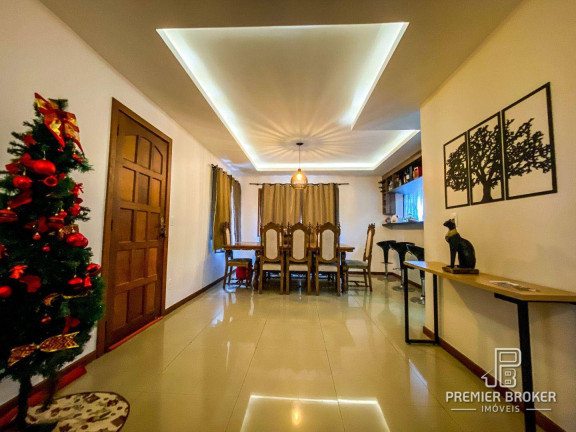 Casa com 3 Quartos à Venda, 160 m² em Pimenteiras - Teresópolis