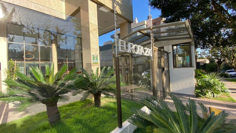 Imagem Apartamento com 2 Quartos à Venda, 71 m² em Petrópolis - Porto Alegre Imagem Apartamento com 2 Quartos à Venda, 71 m² em Petrópolis - Porto Alegre