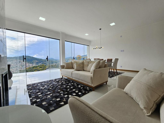 Imagem Casa com 5 Quartos à Venda, 504 m² em Barra Do Imbuí - Teresópolis Imagem Casa com 5 Quartos à Venda, 504 m² em Barra Do Imbuí - Teresópolis