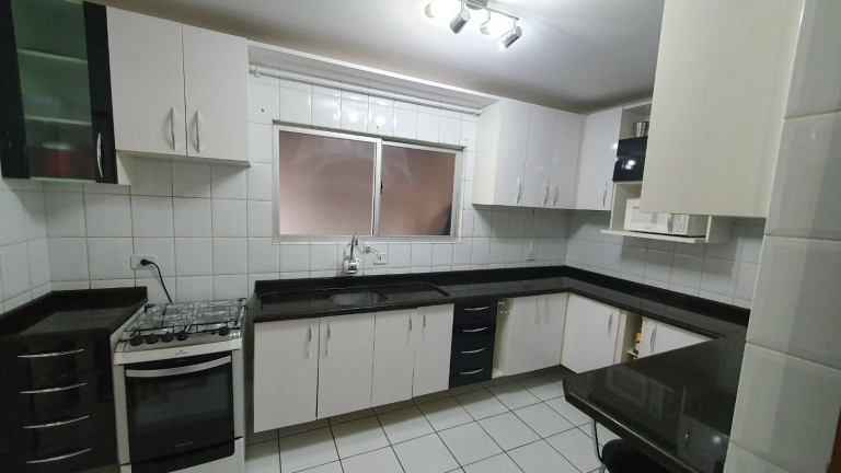 Imagem Casa com 5 Quartos à Venda, 142 m² em Alto Boqueirão - Curitiba
