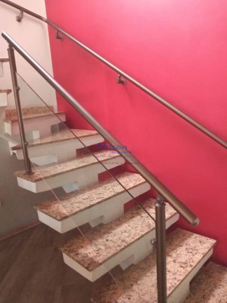 Imagem Casa com 3 Quartos à Venda, 250 m² em Parque Renato Maia - Guarulhos Imagem Casa com 3 Quartos à Venda, 250 m² em Parque Renato Maia - Guarulhos