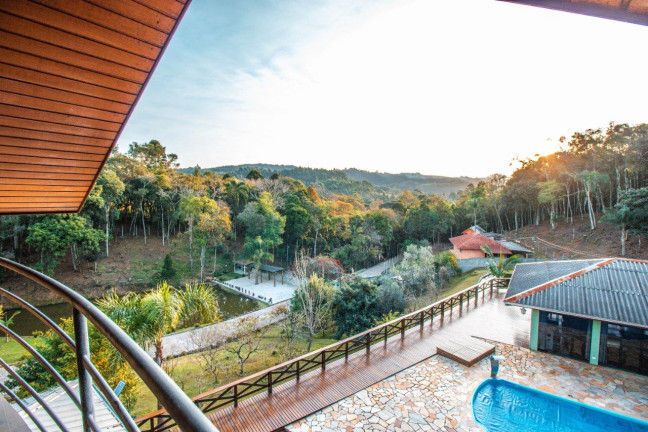 Imagem Chácara com 8 Quartos à Venda, 34.000 m² em Bateias - Campo Largo