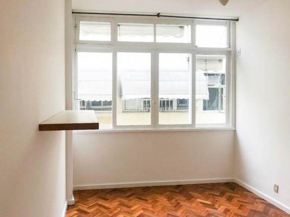 Imagem Apartamento com 2 Quartos à Venda, 68 m² em Laranjeiras - Rio De Janeiro Imagem Apartamento com 2 Quartos à Venda, 68 m² em Laranjeiras - Rio De Janeiro