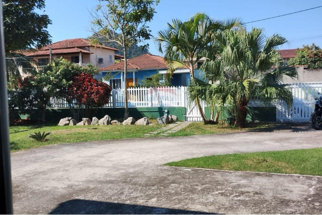 Imagem Casa de Condomínio com 2 Quartos à Venda, 112 m² em Itapeba - Maricá Imagem Casa de Condomínio com 2 Quartos à Venda, 112 m² em Itapeba - Maricá