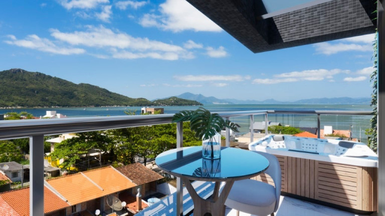 Imagem Imóvel com 2 Quartos à Venda, em Canto Grande - Bombinhas Imagem Imóvel com 2 Quartos à Venda, em Canto Grande - Bombinhas