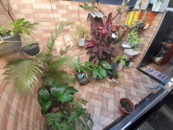 Imagem Sobrado com 4 Quartos à Venda, 267 m² em Residencial Licardino Ney - Goiânia Imagem Sobrado com 4 Quartos à Venda, 267 m² em Residencial Licardino Ney - Goiânia