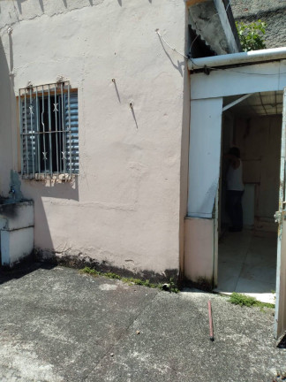 Imagem Casa com 2 Quartos à Venda, 250 m² em Jardim Do Estádio - Santo André