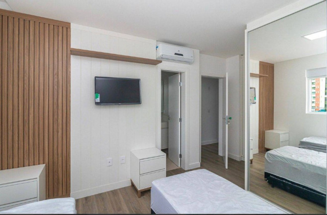 Imagem Apartamento com 4 Quartos à Venda, 200 m² em Pioneiros - Balneário Camboriú