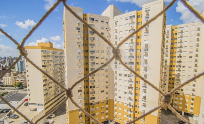Imagem Apartamento com 3 Quartos à Venda, 66 m² em Santo Antônio - Porto Alegre Imagem Apartamento com 3 Quartos à Venda, 66 m² em Santo Antônio - Porto Alegre