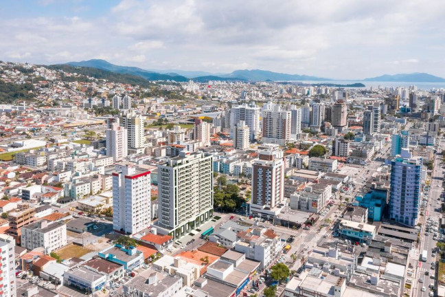 Imagem Apartamento com 3 Quartos à Venda, 103 m² em Kobrasol - São José
