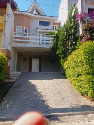 Imagem Casa com 3 Quartos à Venda, em Serpa - Caieiras Imagem Casa com 3 Quartos à Venda, em Serpa - Caieiras