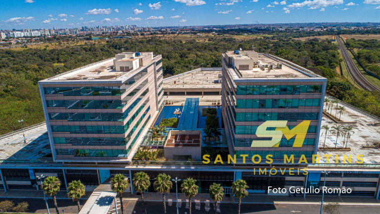 Sala Comercial para Alugar, 218 m² em Guará