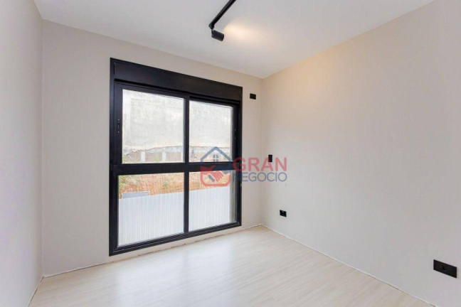 Imagem Sobrado com 3 Quartos à Venda, 172 m² em Santa Felicidade - Curitiba Imagem Sobrado com 3 Quartos à Venda, 172 m² em Santa Felicidade - Curitiba