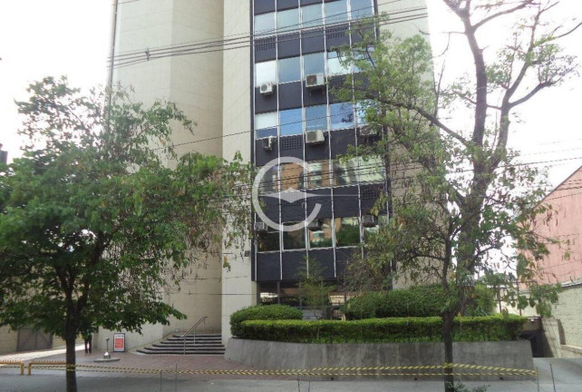 Imóvel Comercial à Venda, 204 m² em Cidade Monções - São Paulo