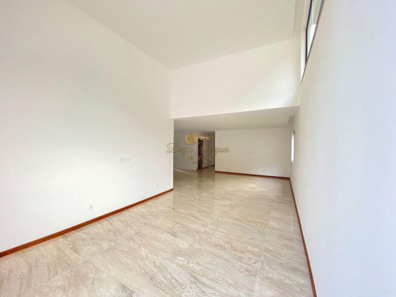 Imagem Casa com 3 Quartos à Venda, 300 m² em Albuquerque - Teresópolis