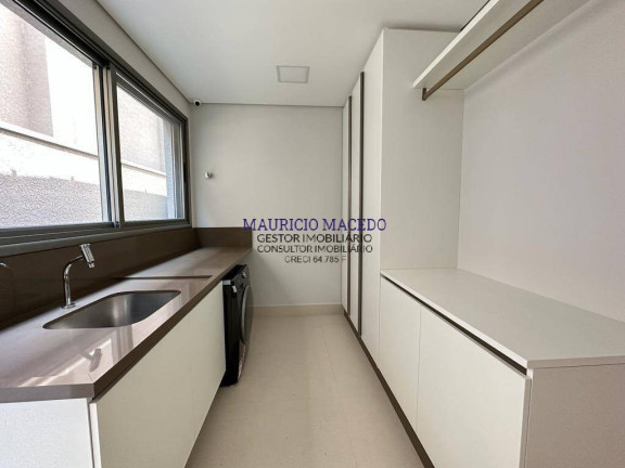 Imagem Casa com 6 Quartos à Venda, 629 m² em Alphaville - Santana De Parnaíba Imagem Casa com 6 Quartos à Venda, 629 m² em Alphaville - Santana De Parnaíba