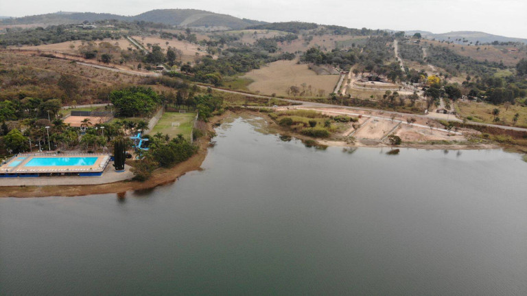 Imagem Terreno à Venda, 1.950 m² em Barragem Benfica - Itaúna Imagem Terreno à Venda, 1.950 m² em Barragem Benfica - Itaúna