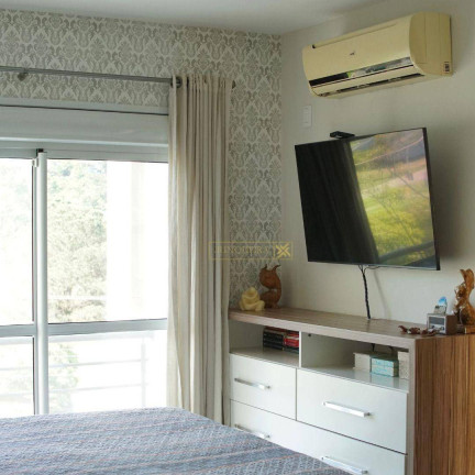 Imagem Casa com 3 Quartos à Venda, 248 m² em Cidade Universitária Pedra Branca - Palhoça