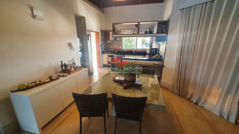 Imagem Casa de Condomínio com 3 Quartos à Venda, 334 m² em Centro - Piracaia Imagem Casa de Condomínio com 3 Quartos à Venda, 334 m² em Centro - Piracaia