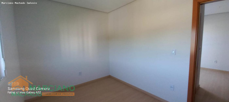 Imagem Apartamento com 2 Quartos à Venda, 56 m² em Menino Jesus - Santa Maria Imagem Apartamento com 2 Quartos à Venda, 56 m² em Menino Jesus - Santa Maria